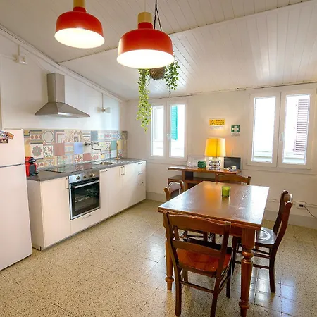Lovely & Charming 1br- 7 Min Walk By The Duomo *